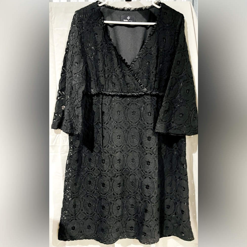 Women’s Ronni Nicole Black Floral Lace Dress